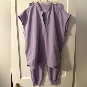 Figs Large Technical Collection Women’s Scrub Set Sz L. Light Purple Top & Pants